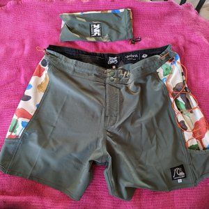 NWOT Quicksilver Natas Kaupas board shorts, 36